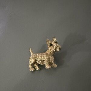 Elegant Gold Dog Brooch Terrier